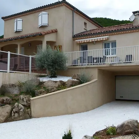 Maison De 3 Avec Piscine Partagee Jardin Amenage Et Wifi A Nant