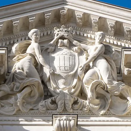 Maison Accueillante A Avec Piscine Partagee Nant